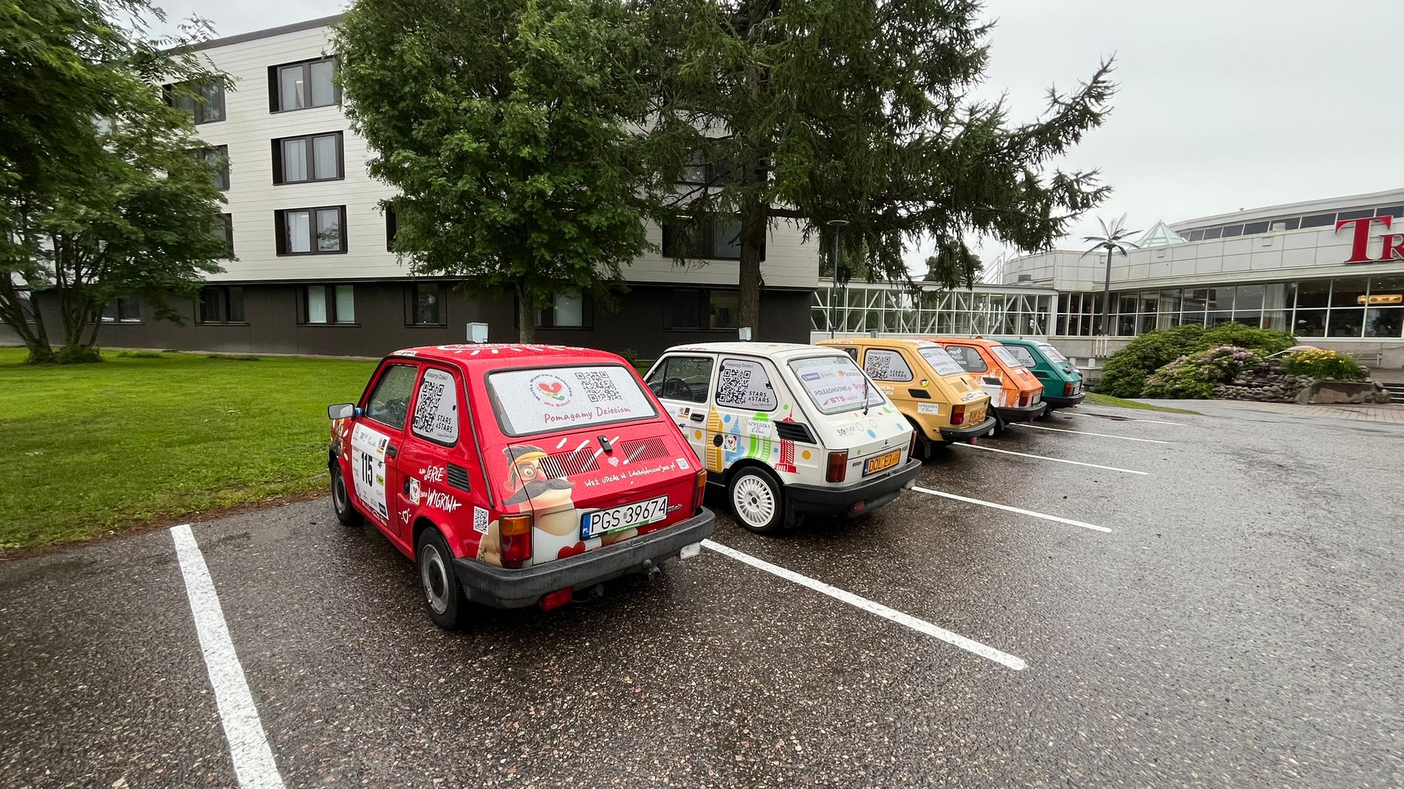 Pierwszy milion na koncie! Wielka Wyprawa Maluchów w Finlandii